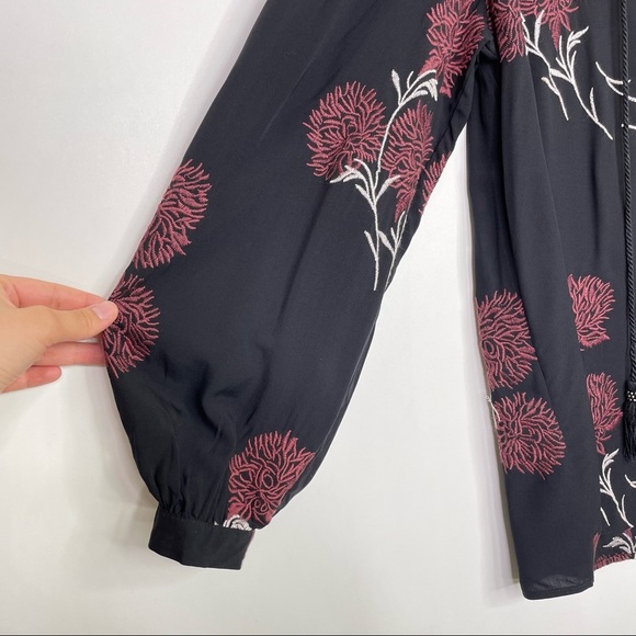 Stitch Fix l Daniel Rainn Francesca Embroidered Tassel Detail Top, Small - Picture 9 of 11